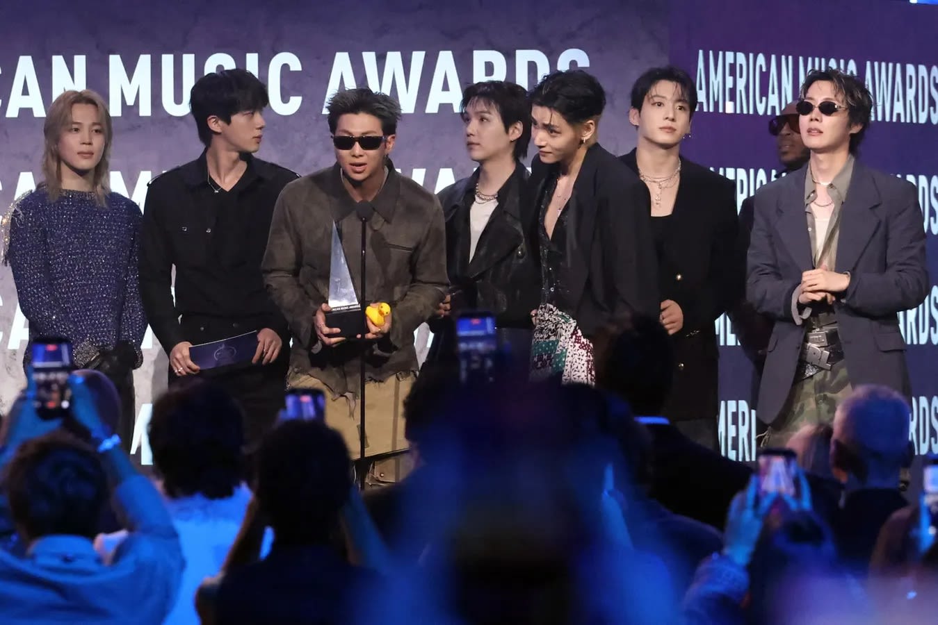 El fenómeno BTS conquista Las Vegas y corona una noche histórica en los American Music Awards