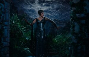 Jennifer Lopez deslumbra en un musical ambicioso pero partido en dos: ‘El beso de la Mujer Araña’ kiss of the spider woman 2026 bill condon jennifer lópez diego luna 00