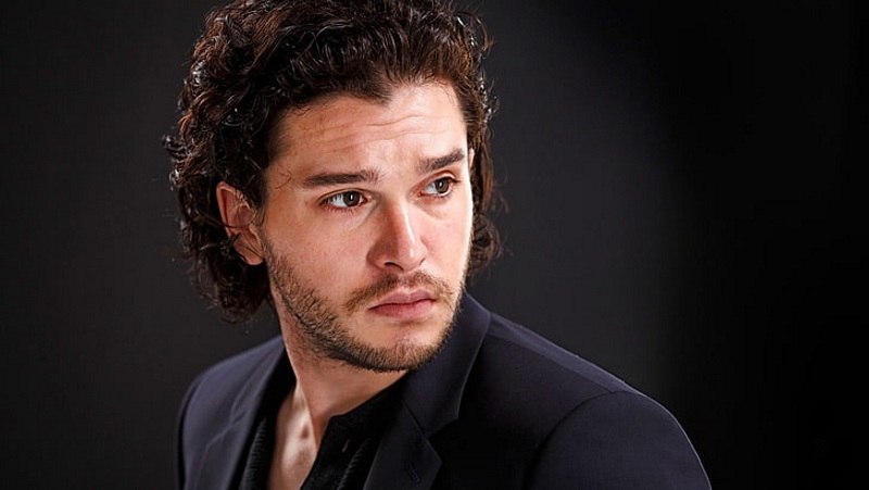 Kit Harington sustituye a Nicholas Hoult como Gilderoy Lockhart en la serie de ‘Harry Potter’