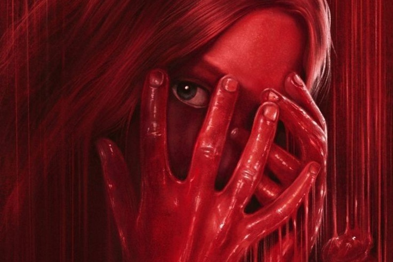 ‘Carrie’ (1976), el exceso como único idioma posible del horror adolescente