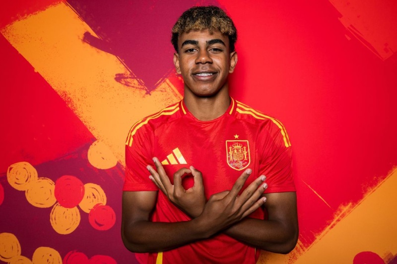 Golpe histórico en la industria: Netflix compra los derechos del Mundial de Fútbol 2030 en España